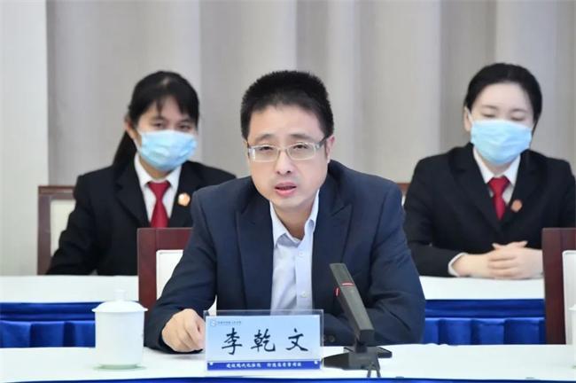 李乾文在致辞中重点介绍了南京审计大学以及法学院在学科建设,教学