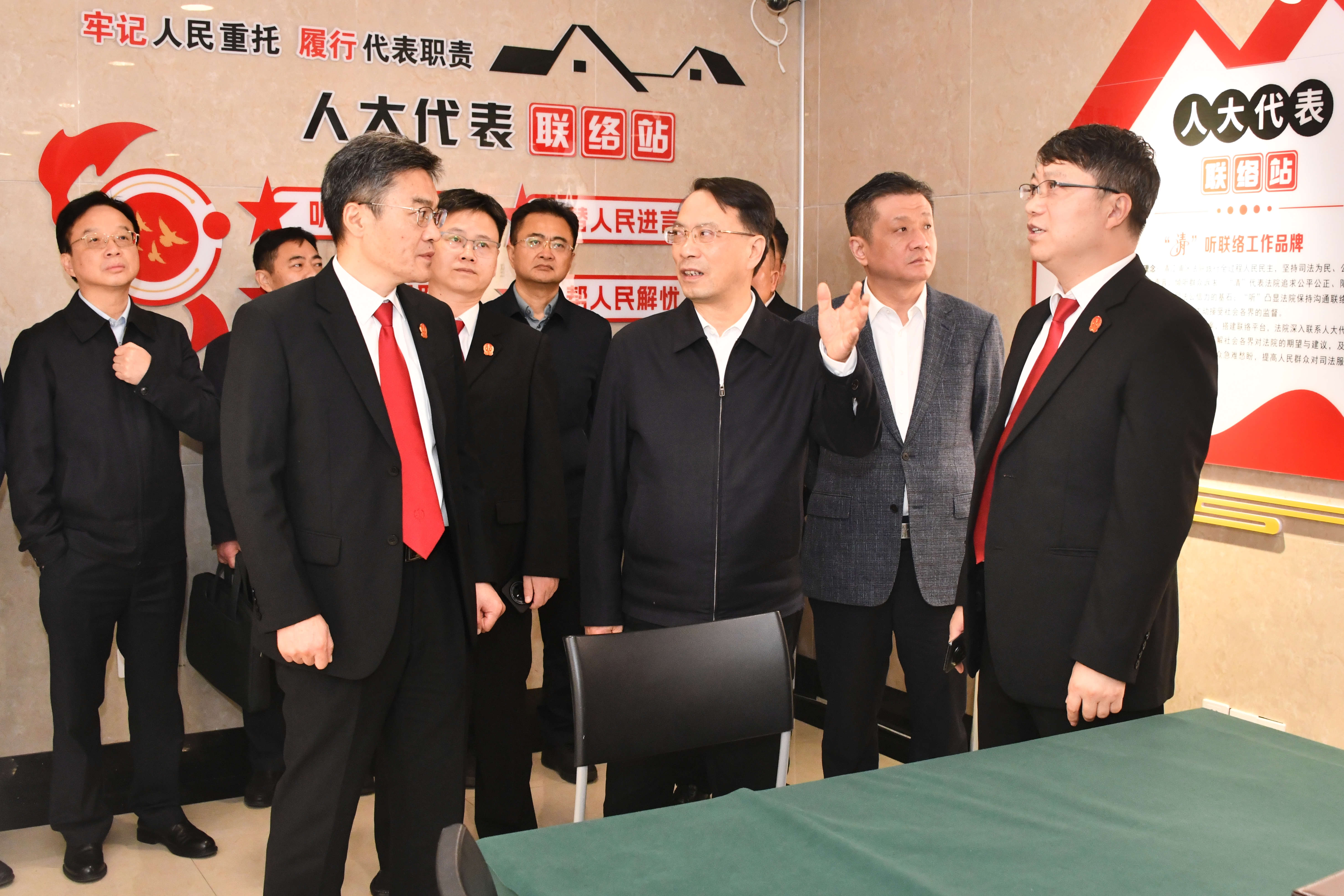 淮安市人大常委会视察全市法院工作